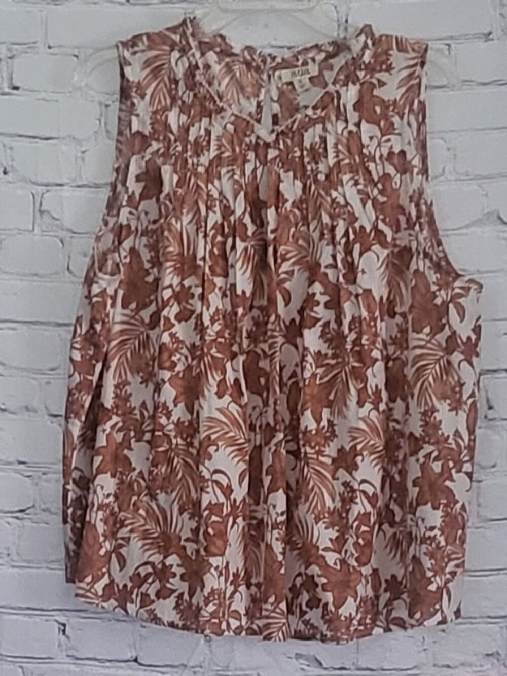 a.n.a., Size XL, Dark Orange & Beige